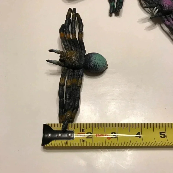 Black Spider Napkin Rings 1994 Bendable Halloween - Picture 8 of 8